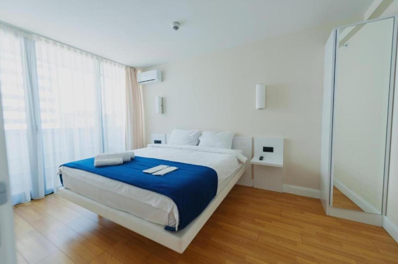 Holiday In Orbi Daire Batum Dış mekan fotoğraf