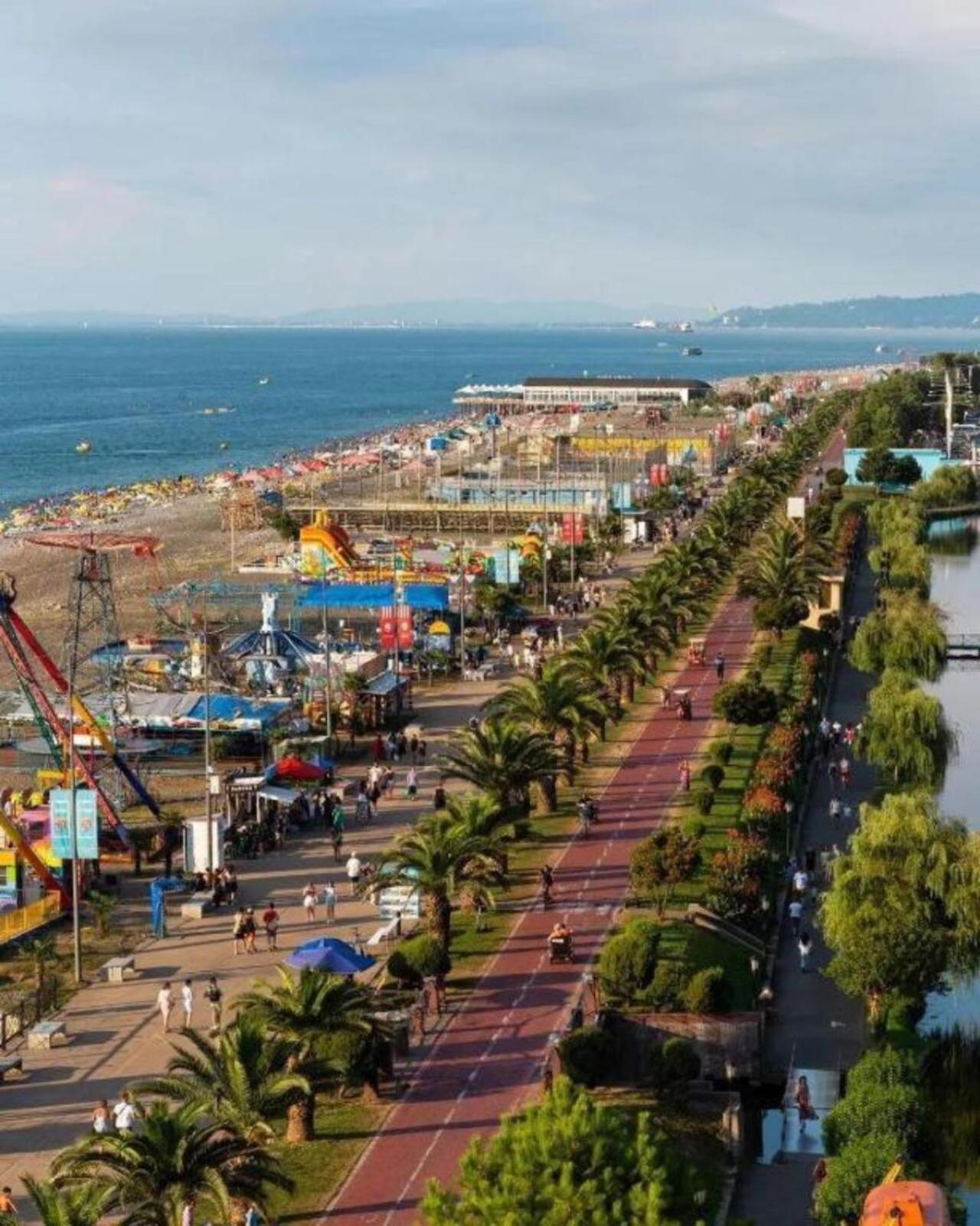 Holiday In Orbi Daire Batum Dış mekan fotoğraf